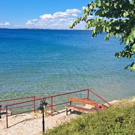 Panorama Noks Елените